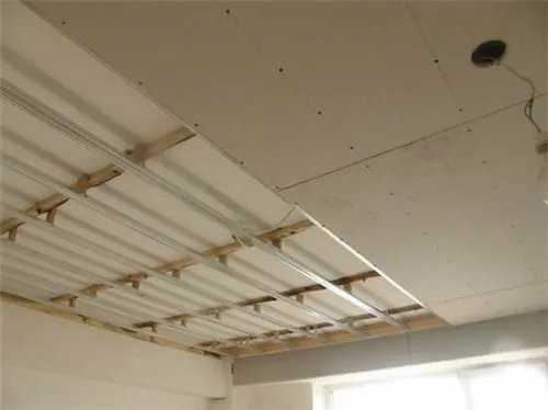 石膏板价格多少钱一张 不同材质吊顶价格参考