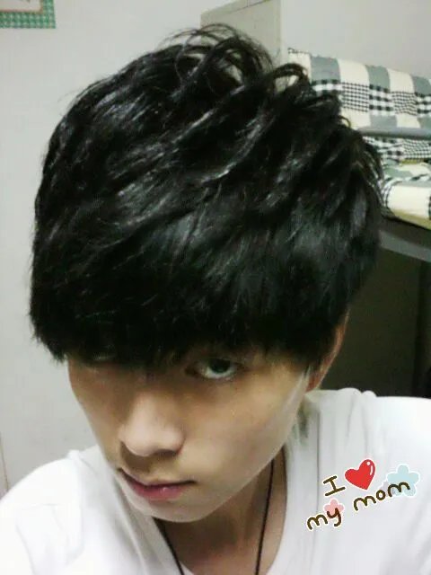 求一个15岁帅哥的照片