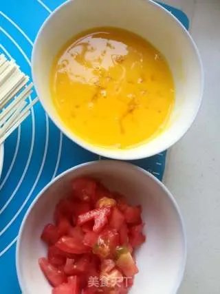 西红柿鸡蛋拌面