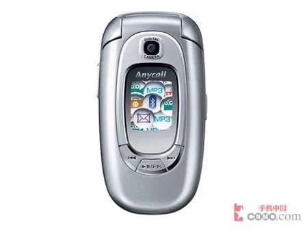 逼近千元 三星时尚圆蛋机E368重出江湖