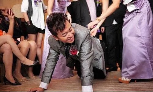 农村结婚闹洞房游戏有哪些 结婚整新人游戏大全