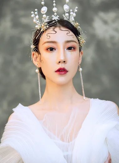 广州有几个化妆学校？