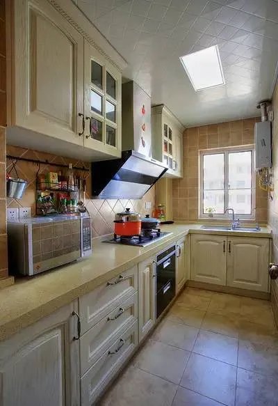 谁看了都心动！一场童话般的邂逅